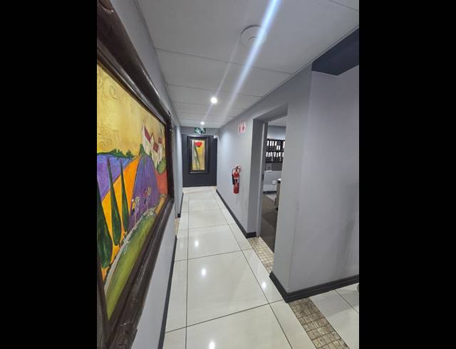 1,875M² BUSINESS FOR SALE IN THREE RIVERS